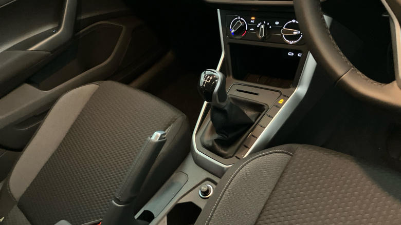 Volkswagen Polo 1.0 Life 5dr Petrol Hatchback